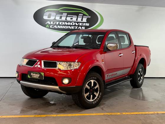 MITSUBISHI L200 TRITON 3.2 HPE 4X4 CD 16V TURBO INTERCOOLER DIESEL 4P AUTOMÁTICO